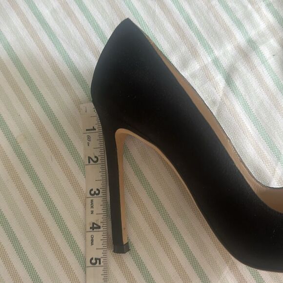 Stuart Weitzman Black Suede Pointy High Heels Size 9 - Picture 15 of 15